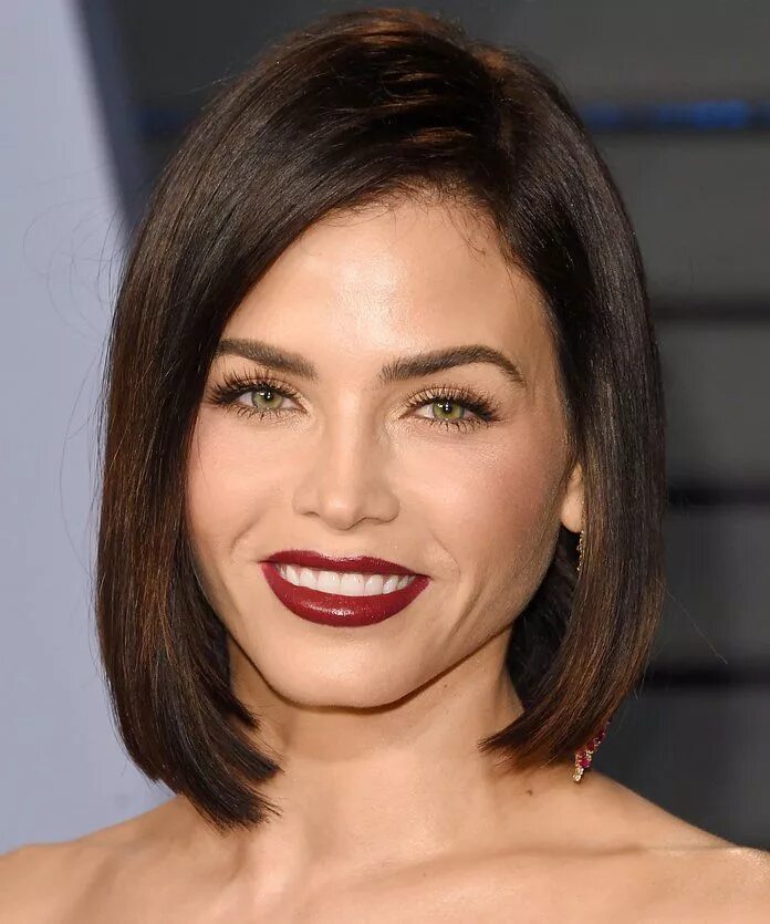 Каре на длинное лицо фото Jenna Dewan Tatum Long bob haircuts, Long bob haircut with bangs, Bob hairstyles