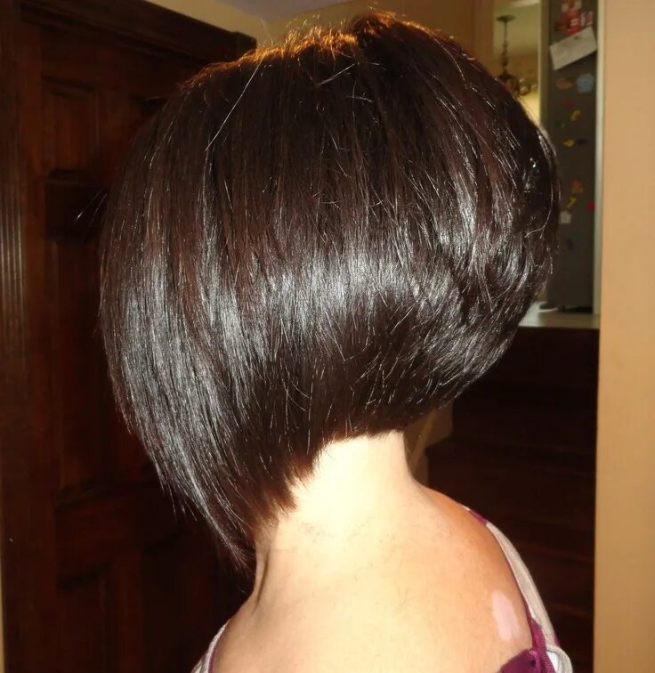 Каре на ножке удлинение фото вид One of my favorites. Short hair cuts, Hair cuts, Short bob hairstyles