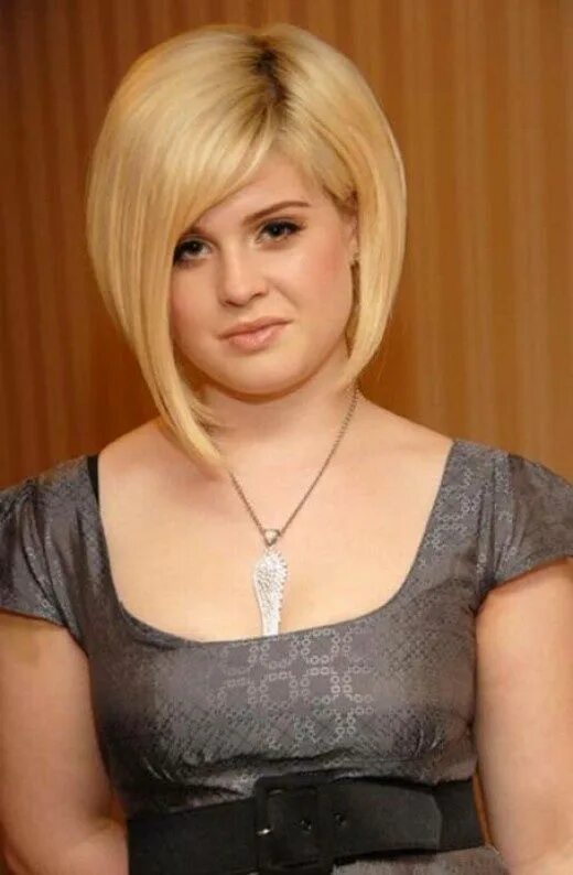 Каре на полных фото Kelly Osbourne Thin hair styles for women, Short hair styles for round faces, Bl