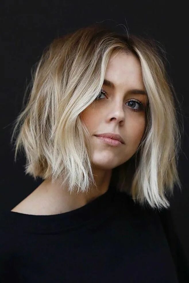 Каре на средние волосы фото Le carré "wavy", la coupe de la rentrée Clin d'oeil Short hair styles for round 