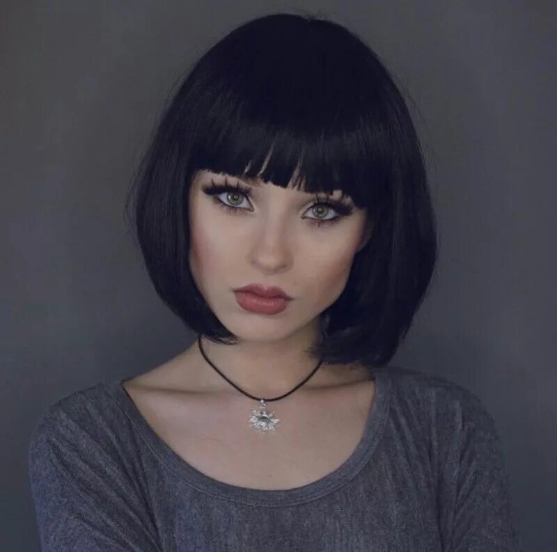 Каре обычное фото Black bob with fringe-very nice . Short hair styles, Short hair with bangs, Bob 