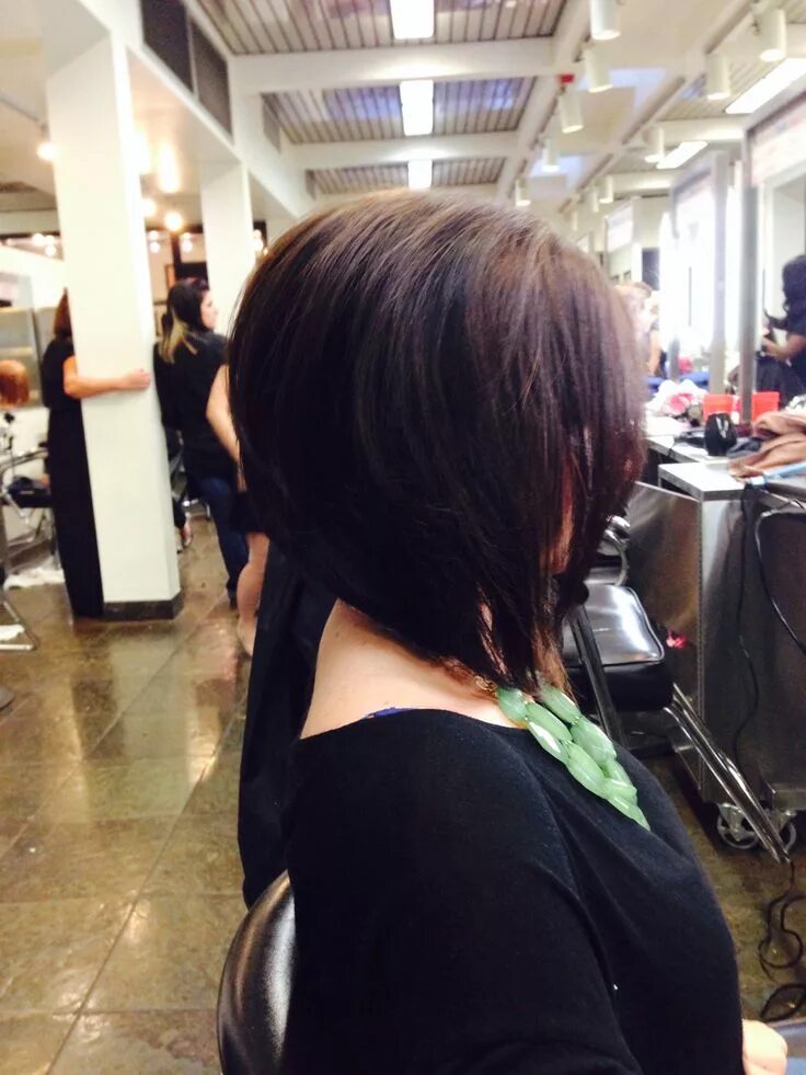 Каре прическа без лица angled bob ! With layers Short bob hairstyles, Hair cuts, Short hair styles