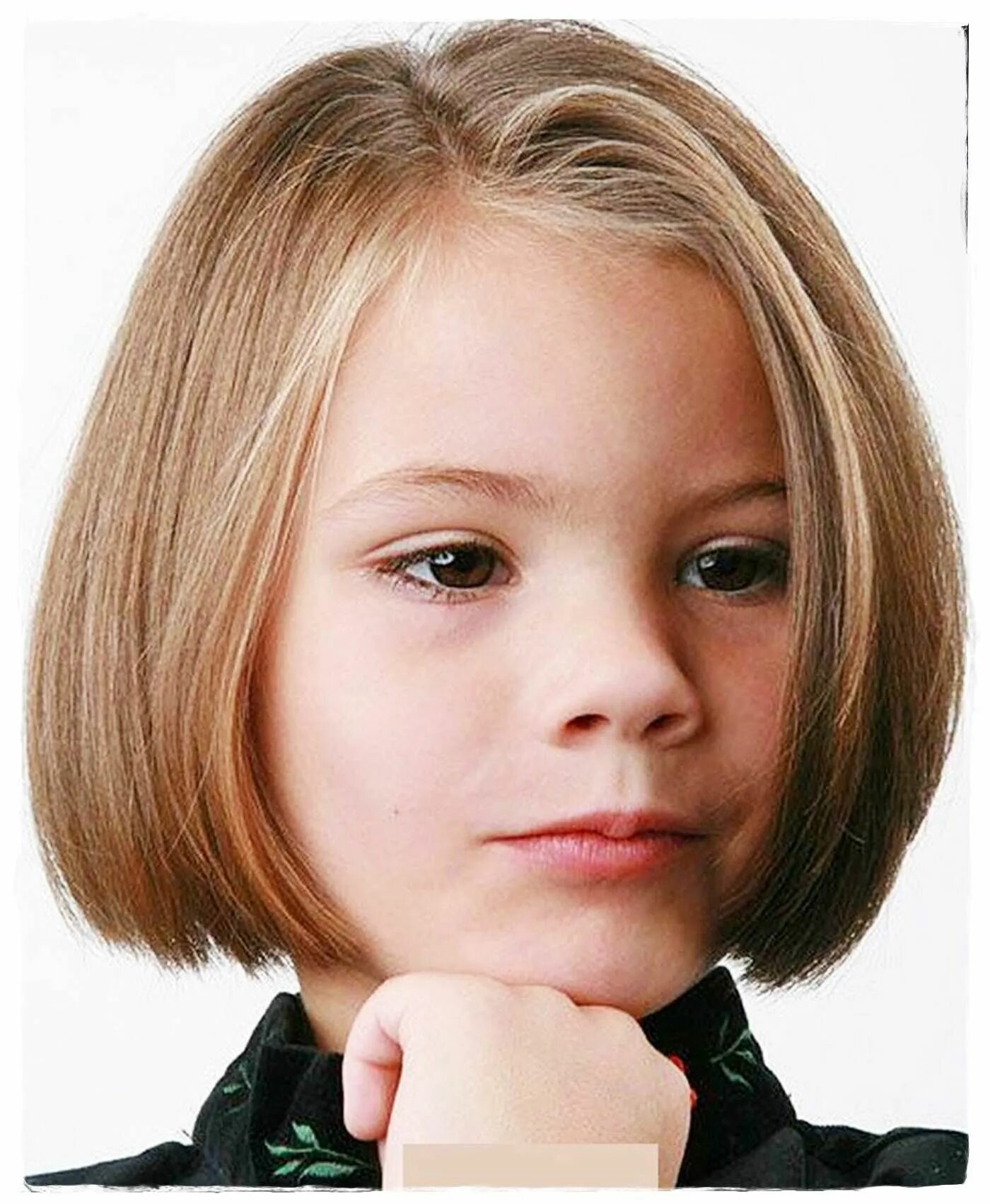 Карэ прическа для девочки Possible hairstyle Girls short haircuts, Girl haircuts, Kids short haircuts