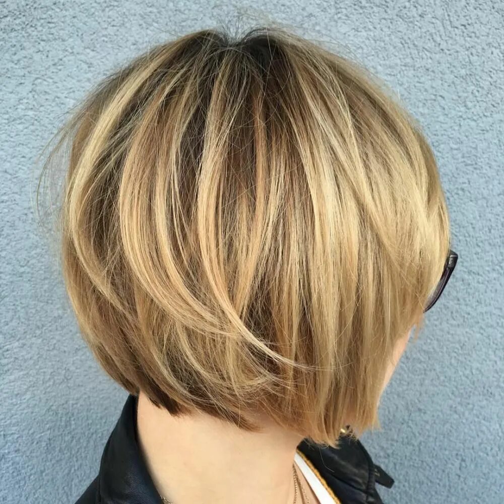 Каре с градуировкой на средние волосы фото 60 Trendy Layered Bob Haircuts to Try in 2024 Modern haircuts, Hair cuts, Layere