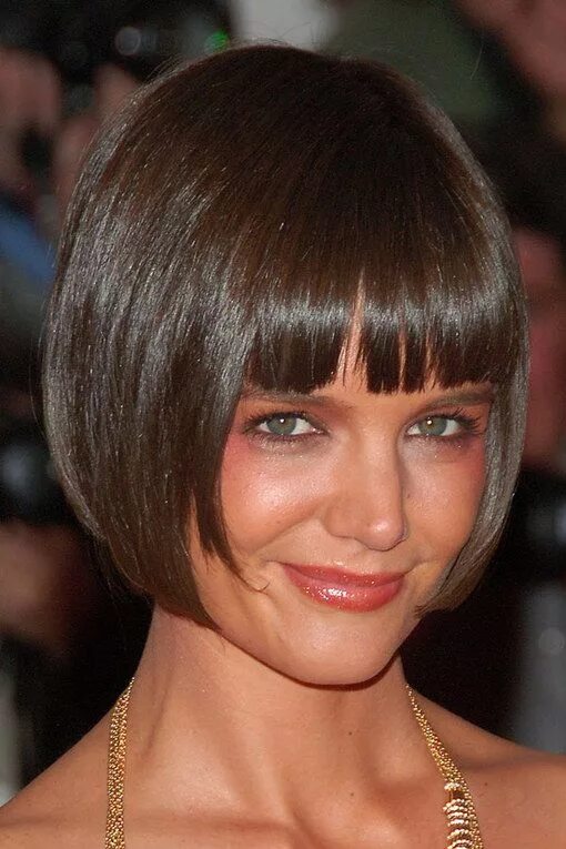 Каре с редкой челкой фото Katie Holmes hair: Our beauty crush Short hair cuts for women, Hair cuts, Hairst