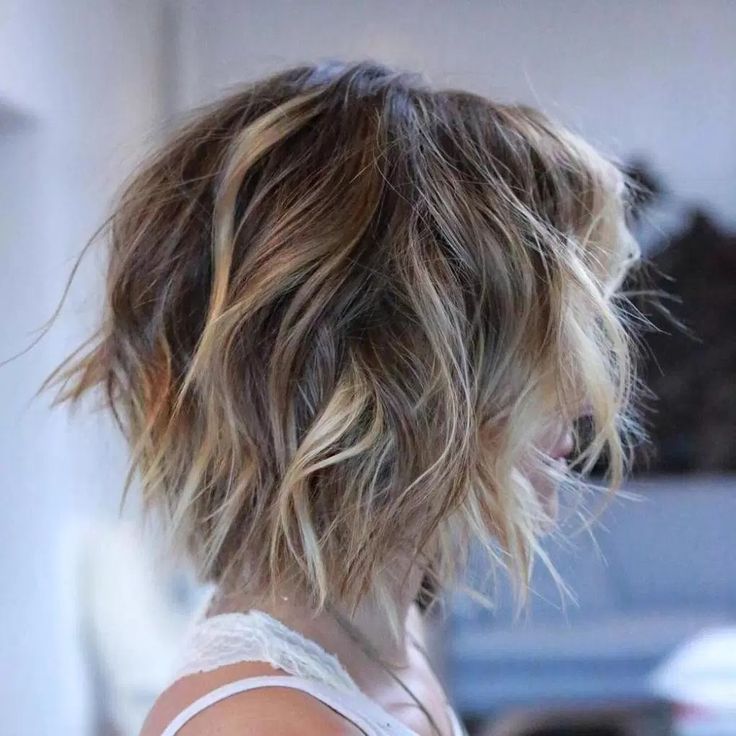 Каре шегги фото Pin by Sheila Nuttall on hair styles Messy short hair, Short hair styles, Hair s