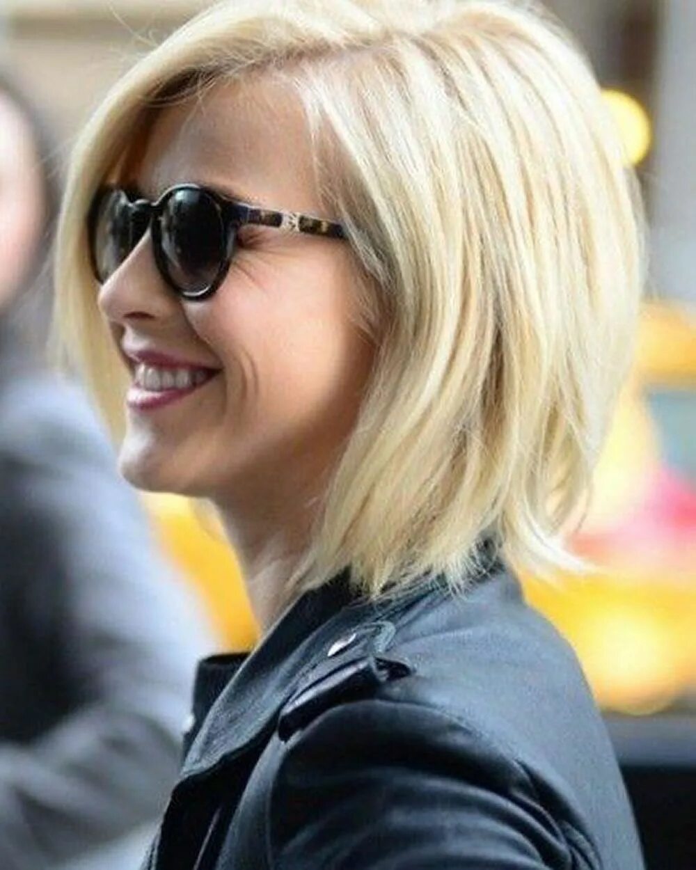Каре стрижка женская блондинка Bob Haircut 2017 & Trendy Bob Hair Style Designs in 2018 Bobs for thin hair, Hai