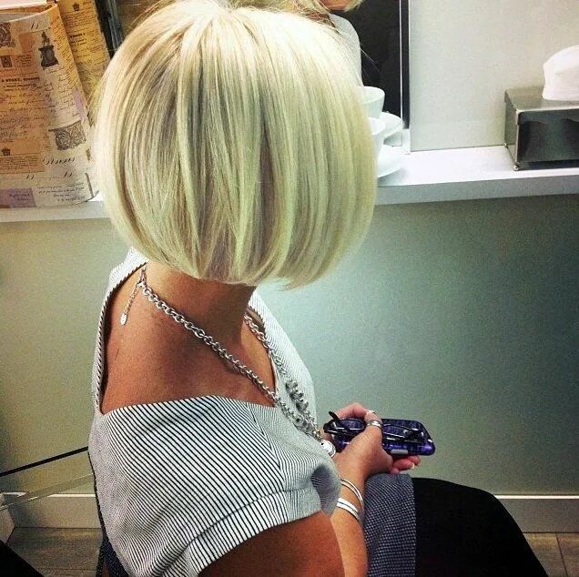 Каре стрижка женская блондинка IMG_1939 Classic bob hairstyle, Short bob hairstyles, Blonde bob hairstyles