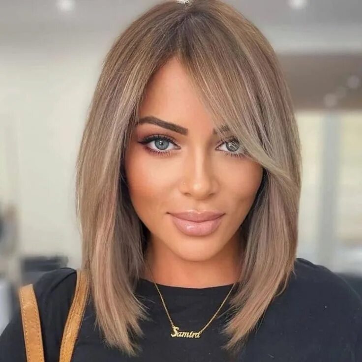 Каре стрижки для женщин 2024 Streetstyle London on Instagram: "#hairgoals @fashion4perfection @cabelodemadame