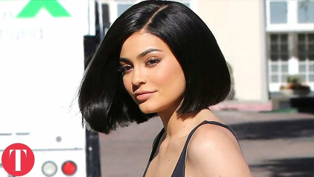 Каре в жизни фото Kylie Jenner Fans Start GoFundMe Account Seeking 100M To Help Her Reach BILLIONA