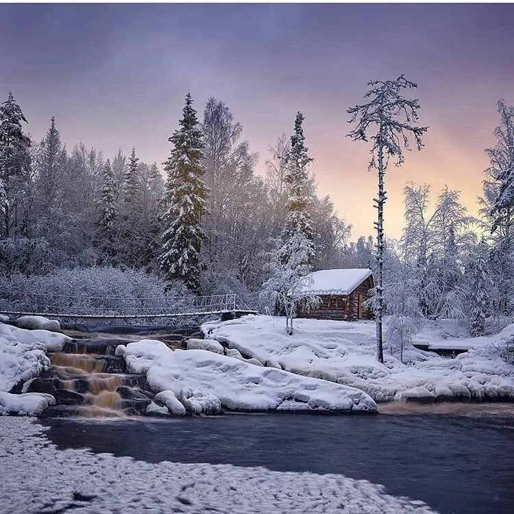 Карелия зимой фото природы Русская деревня (@village_ru) * Фото и видео в Instagram Нимфа, Сказки и Зима