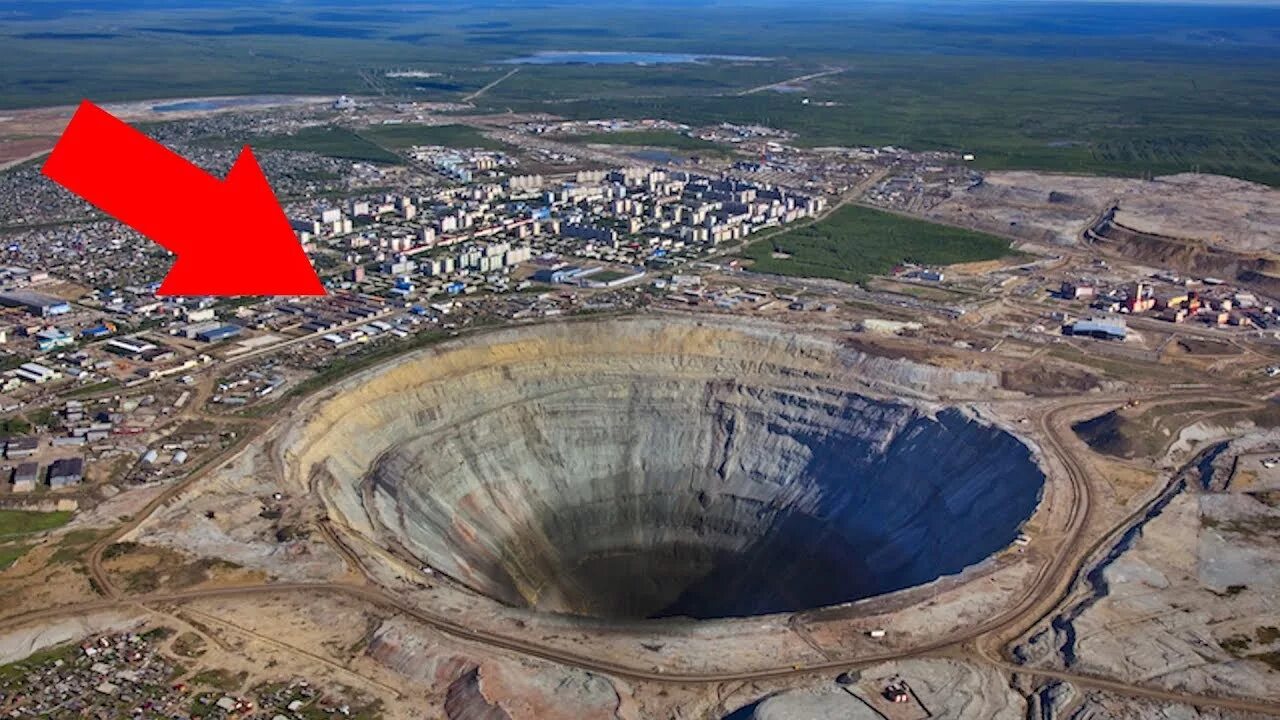 Карьер мир фото Top 5 DEEPEST Holes Ever DUG - YouTube