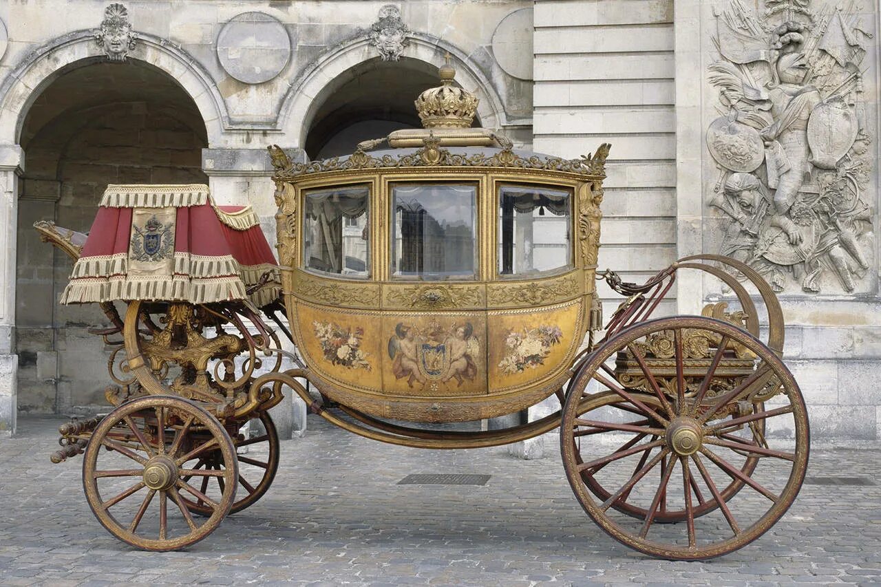 Карета 19 века фото Versailles Reopens Its Carriage Collection!-- -- - WSJ