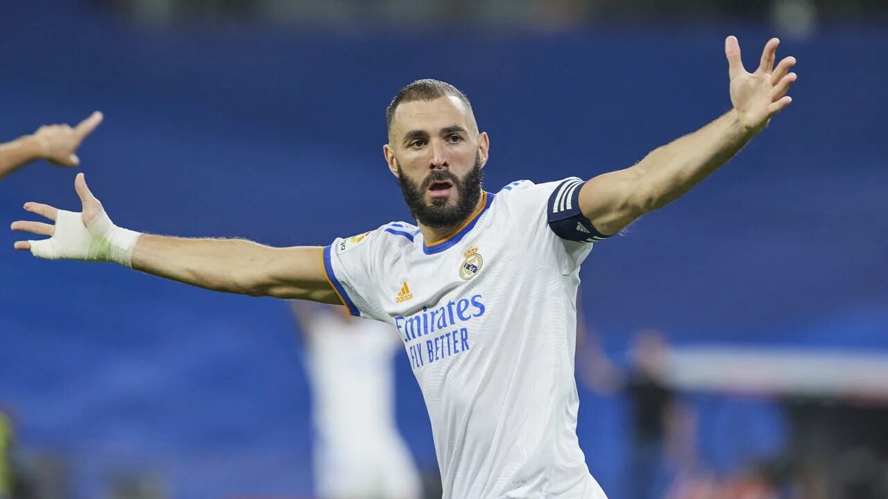 Карим бензема фото Benzema confident of Madrid's European hopes ahead of Inter trip theScore.com