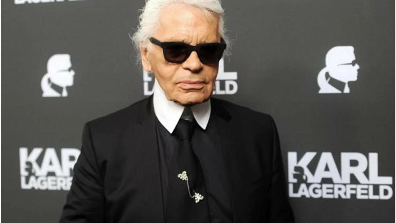 Карл лагерфельд фото Fallece el icónico diseñador de Chanel, Karl Lagerfeld - YouTube