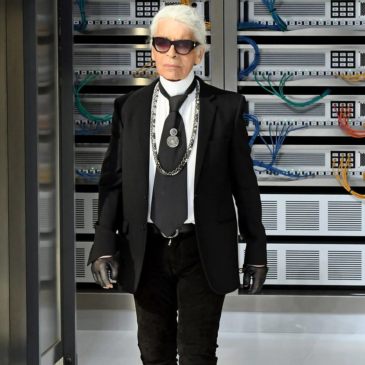 Карл лагерфельд фото Karl Lagerfeld Has Passed Away at 85, karl lagerfeld - sludsky.ru