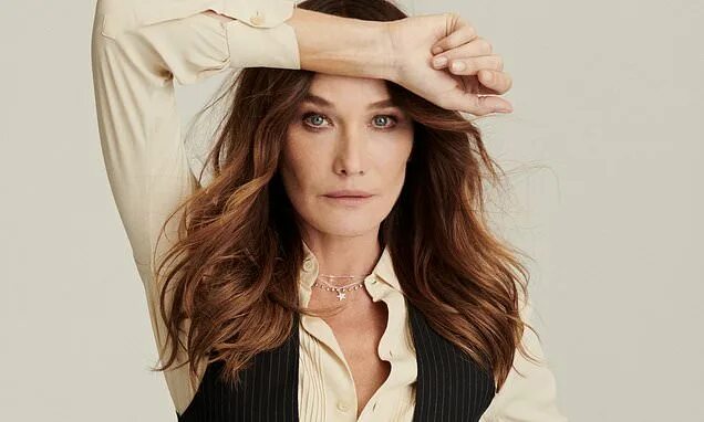 Карла бруни фото 2024 Carla Bruni: 'I tried to be a good president's wife