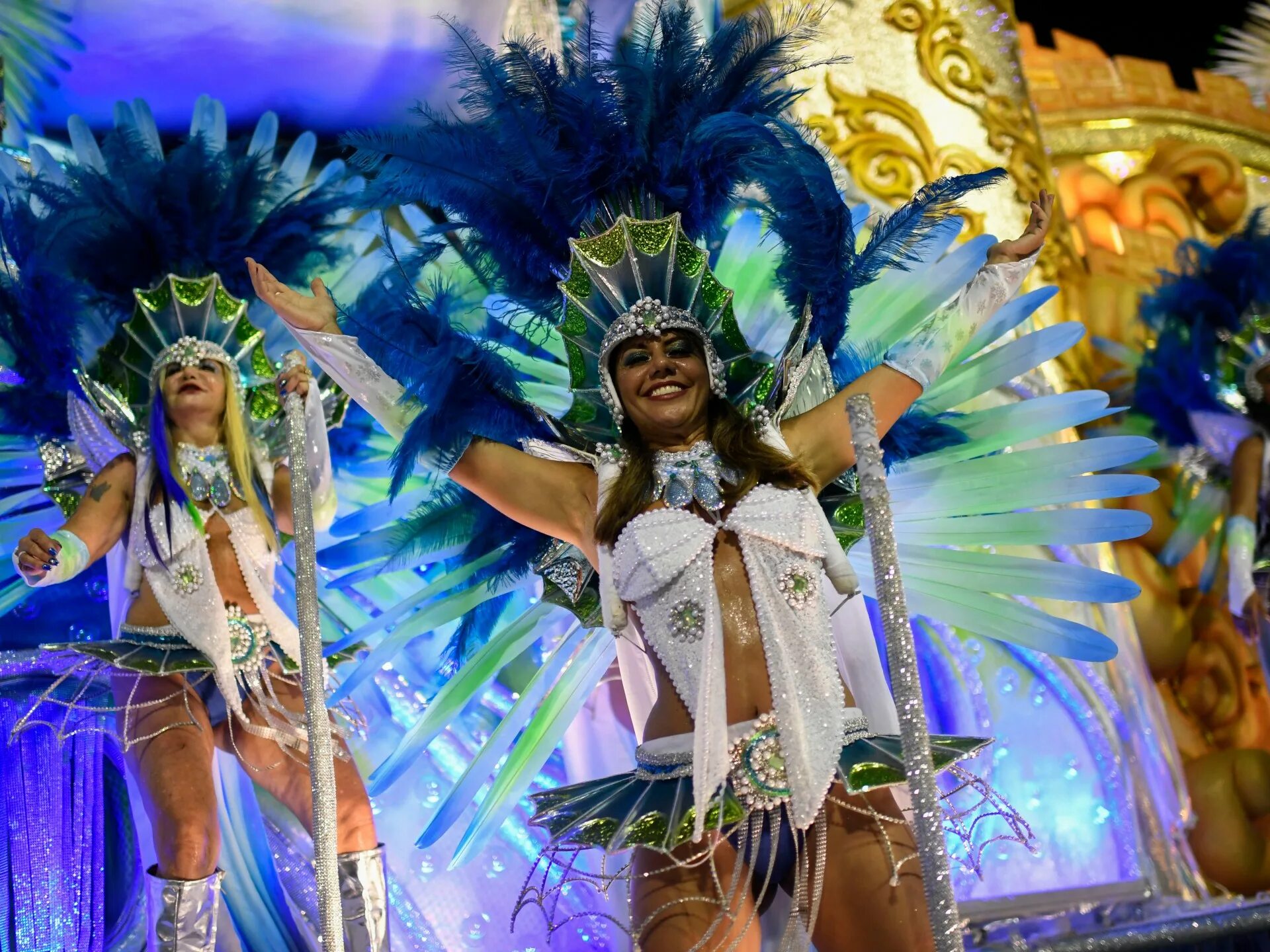 Карнавал 2021 фото Rio postpones world-famous Carnival over COVID-19 Coronavirus pandemic News Al J