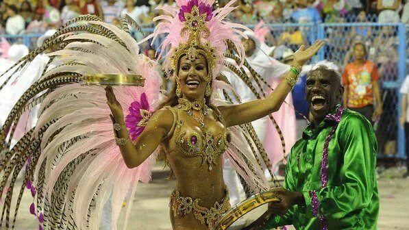 Карнавал фото Pin by Elizabeth Goldstar on carnaval 2o19 Carnival spirit, Carnival costumes, C