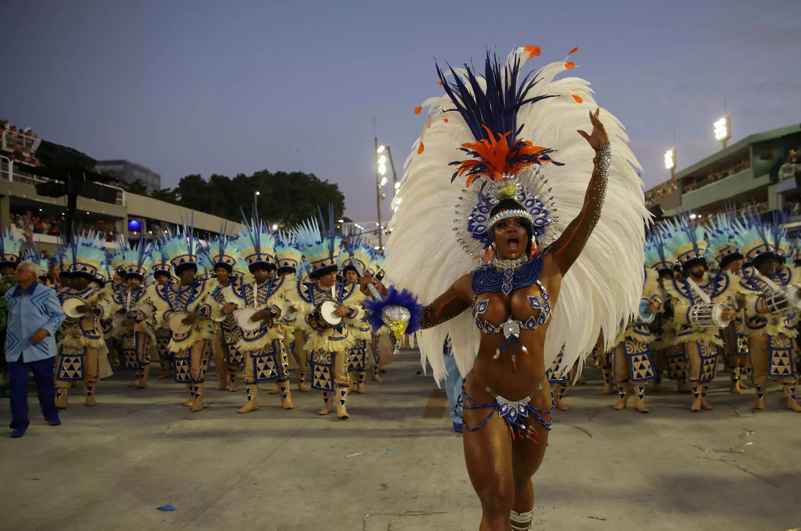 Карнавал фото Famosas que brilharam como rainhas e musas no Carnaval do Rio de Janeiro - Atual