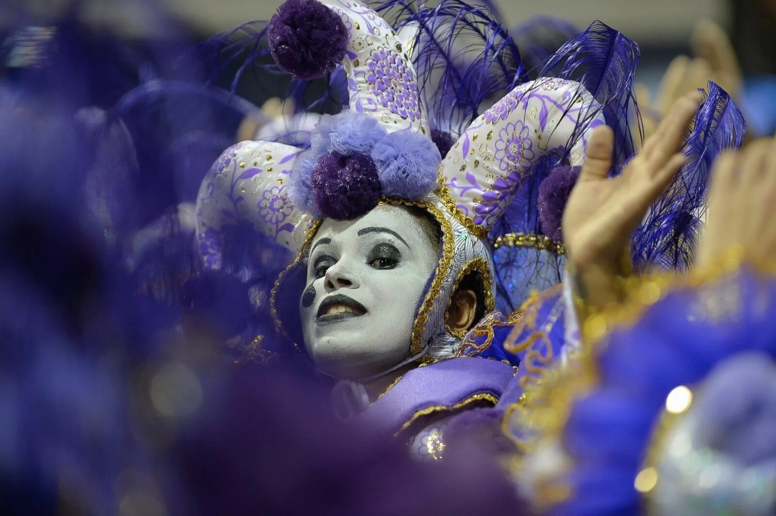 Карнавал фото лица Brazil Rings in Carnival 2014 - ABC News