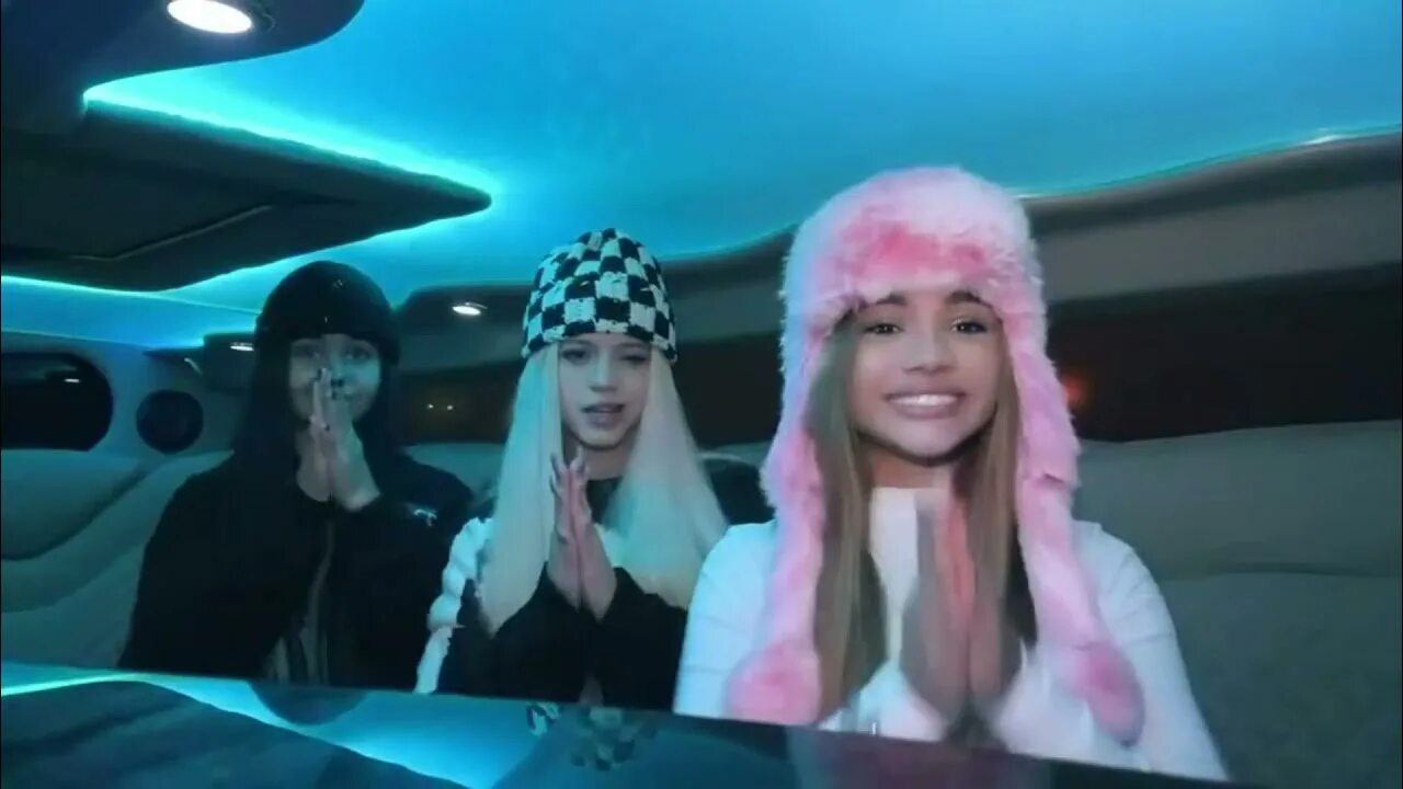 Карнавал и юля гаврилина фото Swag Валя Карнавал karna.val Юля Гаврилина gavrilinaa tiktok #shorts - YouTube