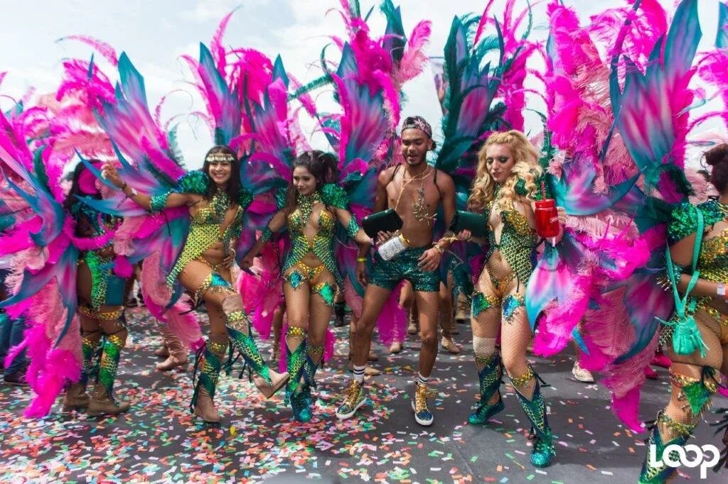 Карнавал на воде фото разный Caribbean Carnival! Quizizz