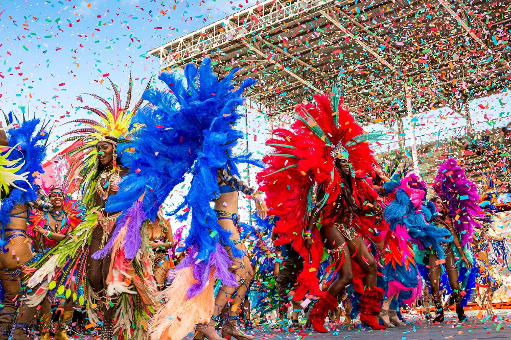 Карнавал на воде фото разный 15 Places to Experience Carnival in the Caribbean Caribbean carnival, Trinidad c