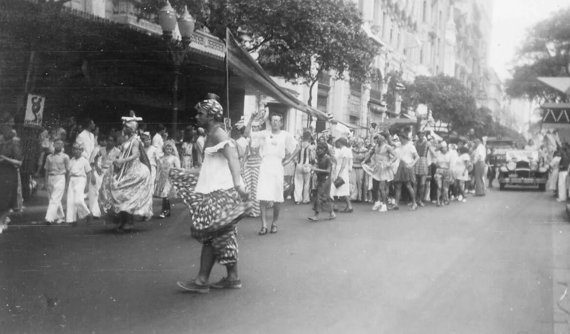 Карнавал старые фото Keeppy :: History of Carnivals in Rio The Clean House Rio carnival, Carnival, Ri