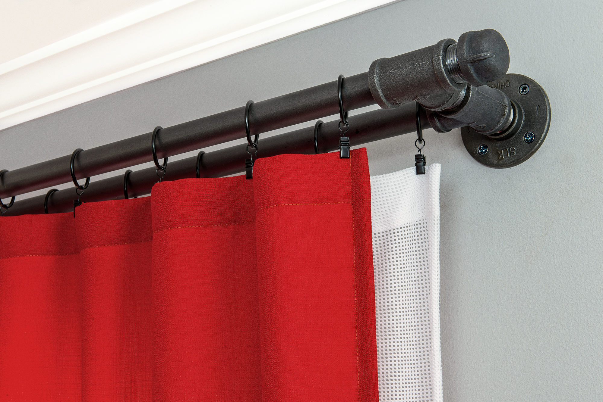 Карниз в стиле лофт Pin on Pipe curtain rod