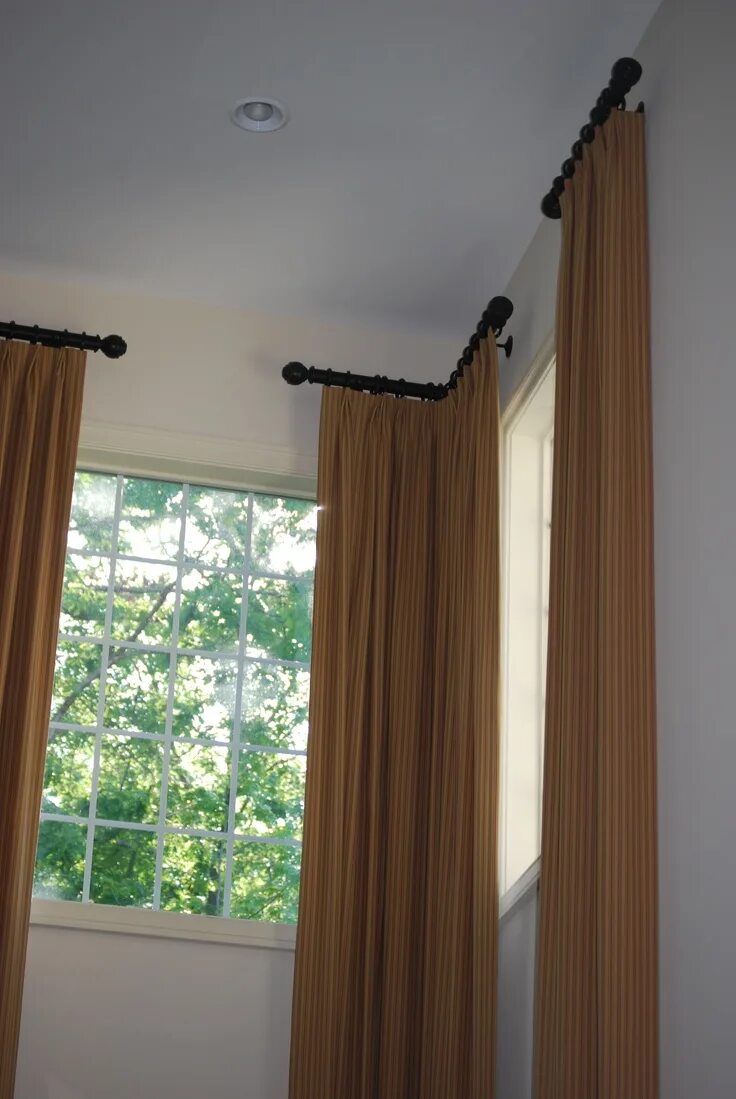 Карнизы на окна для штор фото Corner Rods; Short Rods w/ Panels Corner curtains, Corner window, Corner window 