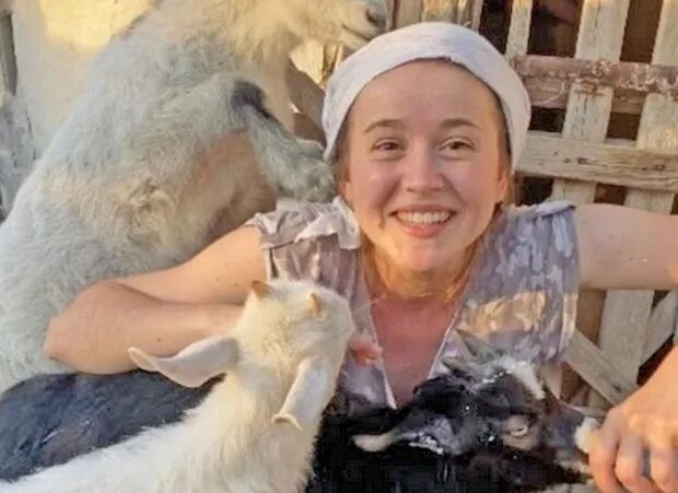 Каролина из деревни фото Аграрный" блог 23-летней волгоградки набрал 1,5 млн подписчиков Волгоградская Пр