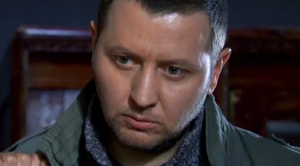 Карпов актеры и роли фото Карпов (2012) - актеры и роли - Владислав Котлярский - российские фильмы и сериа
