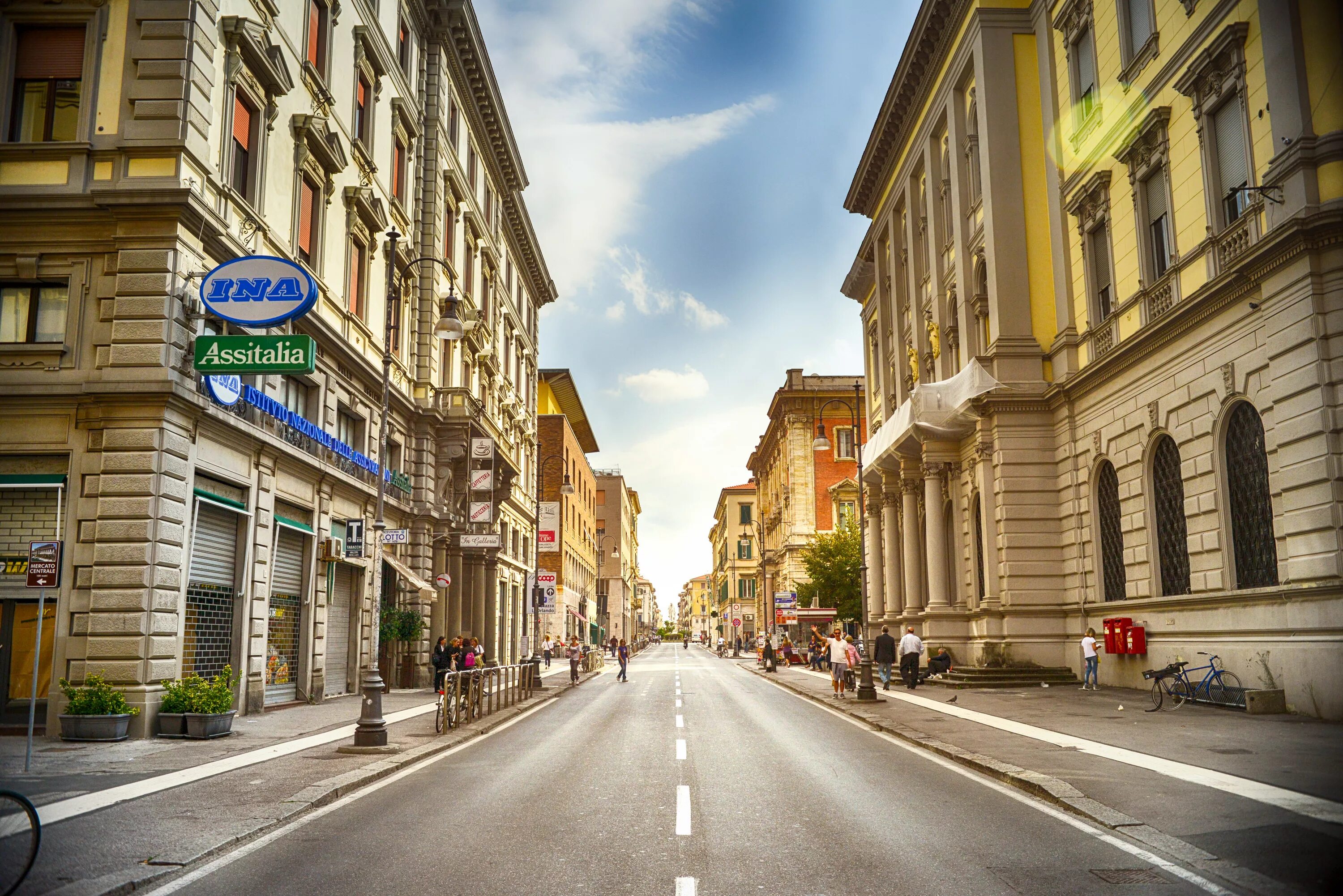 Карта фото улицы города Town street