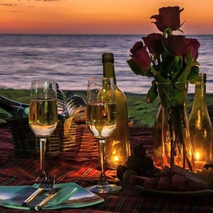 Картинка добрый вечер на отдыхе Facebook Wine romance, Wine, Romantic picnics