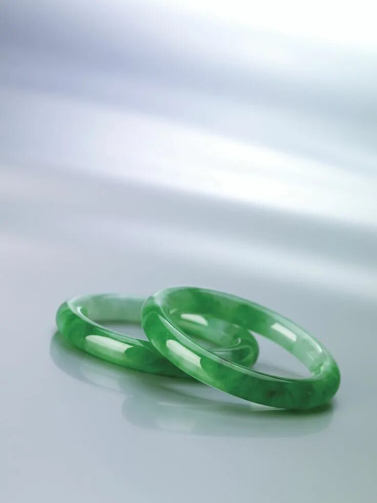 Картинка с 26 летием свадьбы Rare Pair of Jadeite Bangles Lot Gemstone jewlery, Jade jewelry, Ancient jewelry