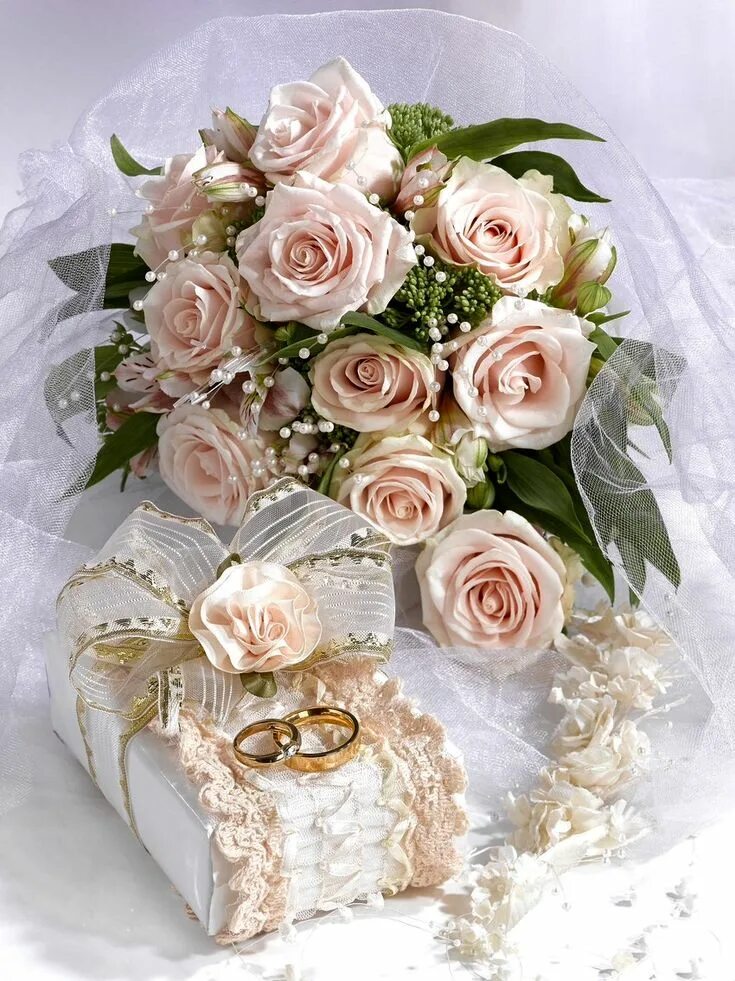 Картинка с днем рождения свадьбы Pin on The most Beautiful (wedding) Bouquets. Beach wedding flowers, Happy anniv