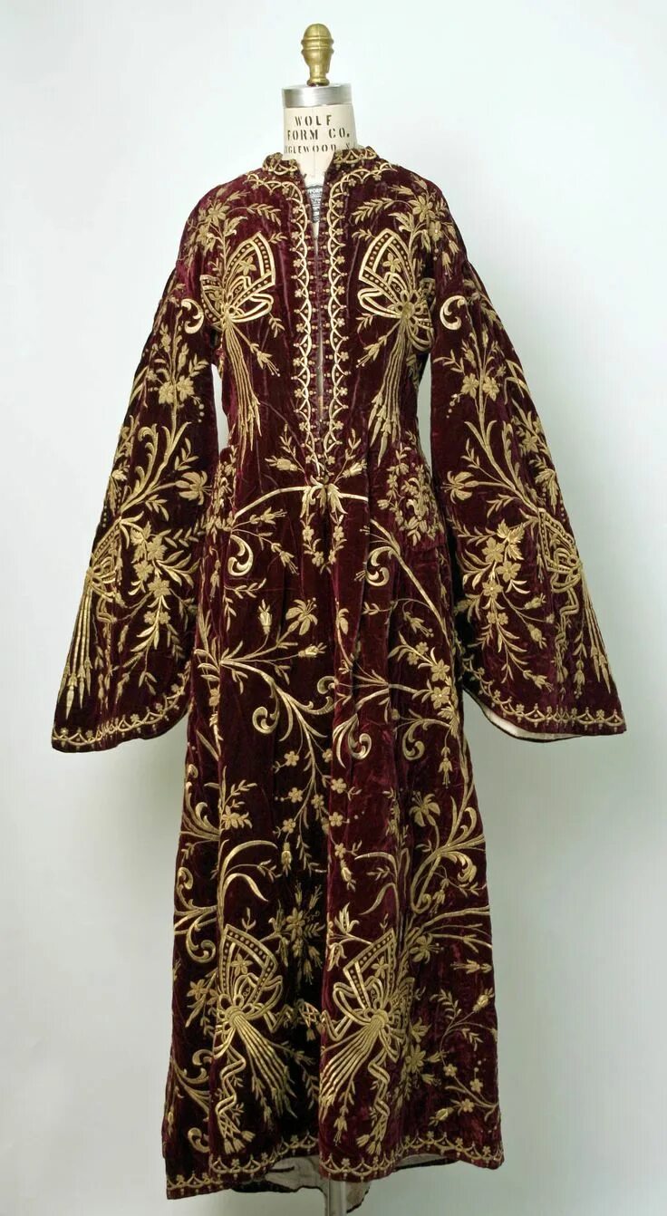 Картинка женский халат в стиле 19 века Bindalli Wedding Dress The Metropolitan Museum of Art Turkish clothing, Historic