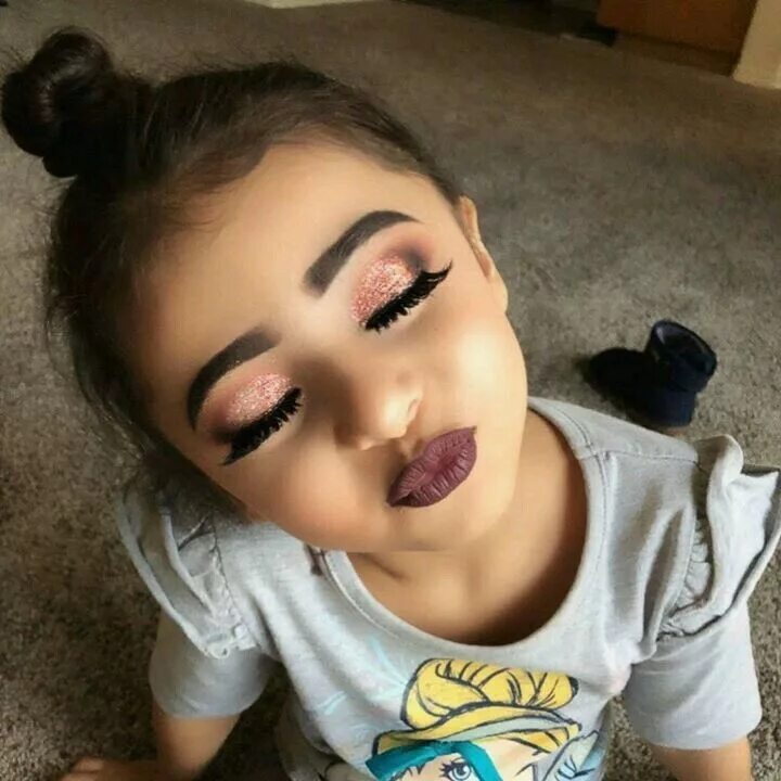 Картинки макияжа для 8 лет Pin by Sarita on Cosas que comprar Kids makeup, Dance makeup, Eye makeup