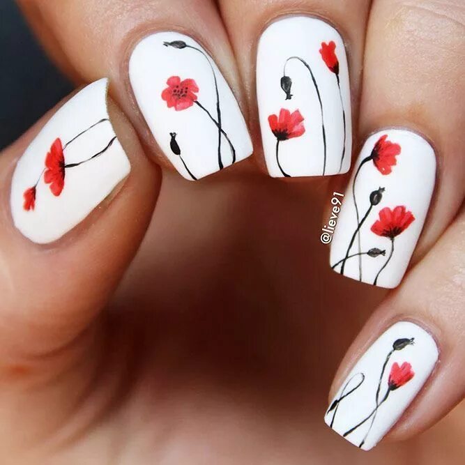 Картинки маникюр с рисунком 24 Fabulous White Nails Designs Worth Stealing White nail art, Floral nails, Flo