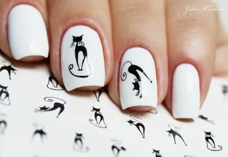 Картинки маникюр с рисунком Black Cats Manicure