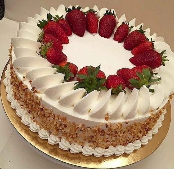 Картинки оформления тортов Pin by Doces100 acçucar on bolos chantininho Fresh fruit cake, Desserts, Yummy c