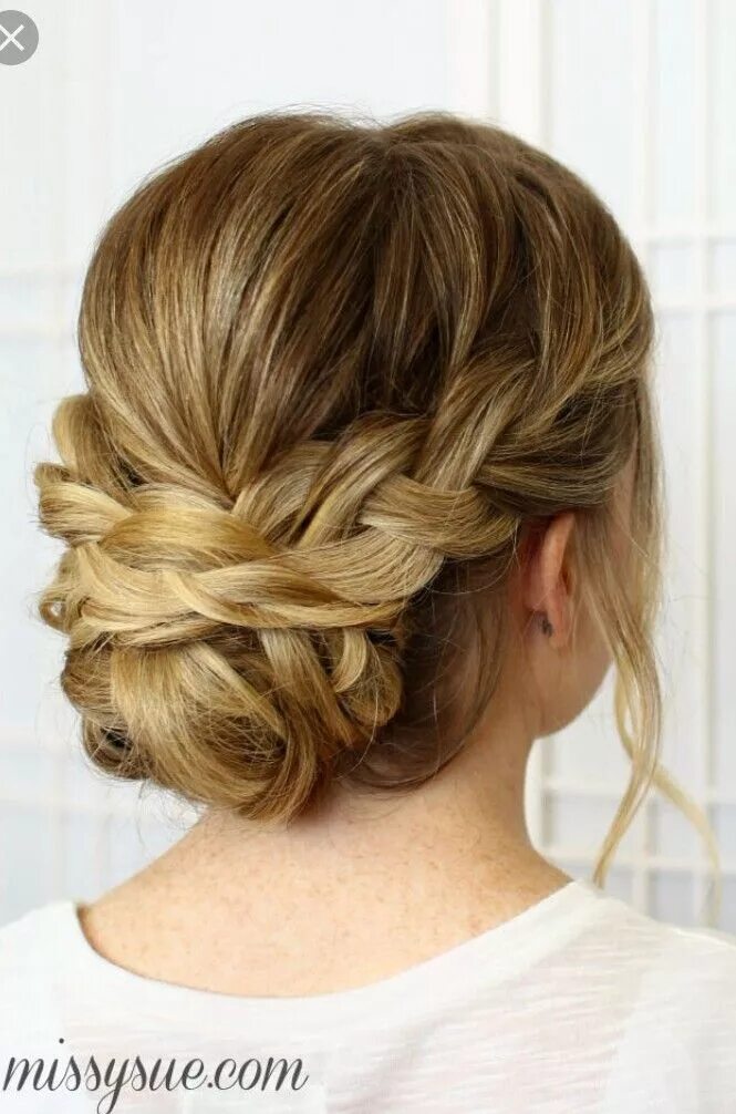 Картинки прически на средние Pin by Nikki Robberegt on updo's Hair styles, Long hair styles, Medium length ha