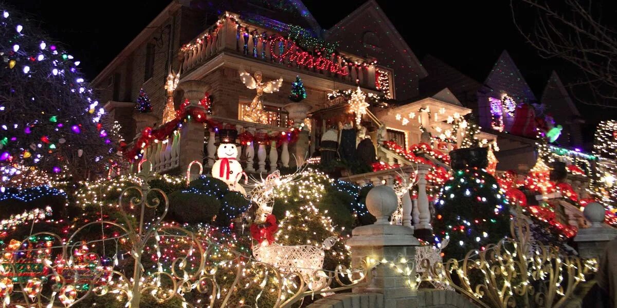 Картинки рождества в америке Best Christmas Lights in America in Dyker Heights - Business Insider