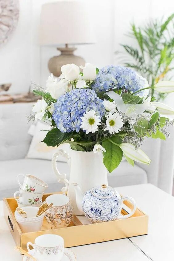 Картинки с гортензиями с добрым пожеланиями jaynes-cozy-corner Blue hydrangea, Arrow wall art, Hydrangea colors