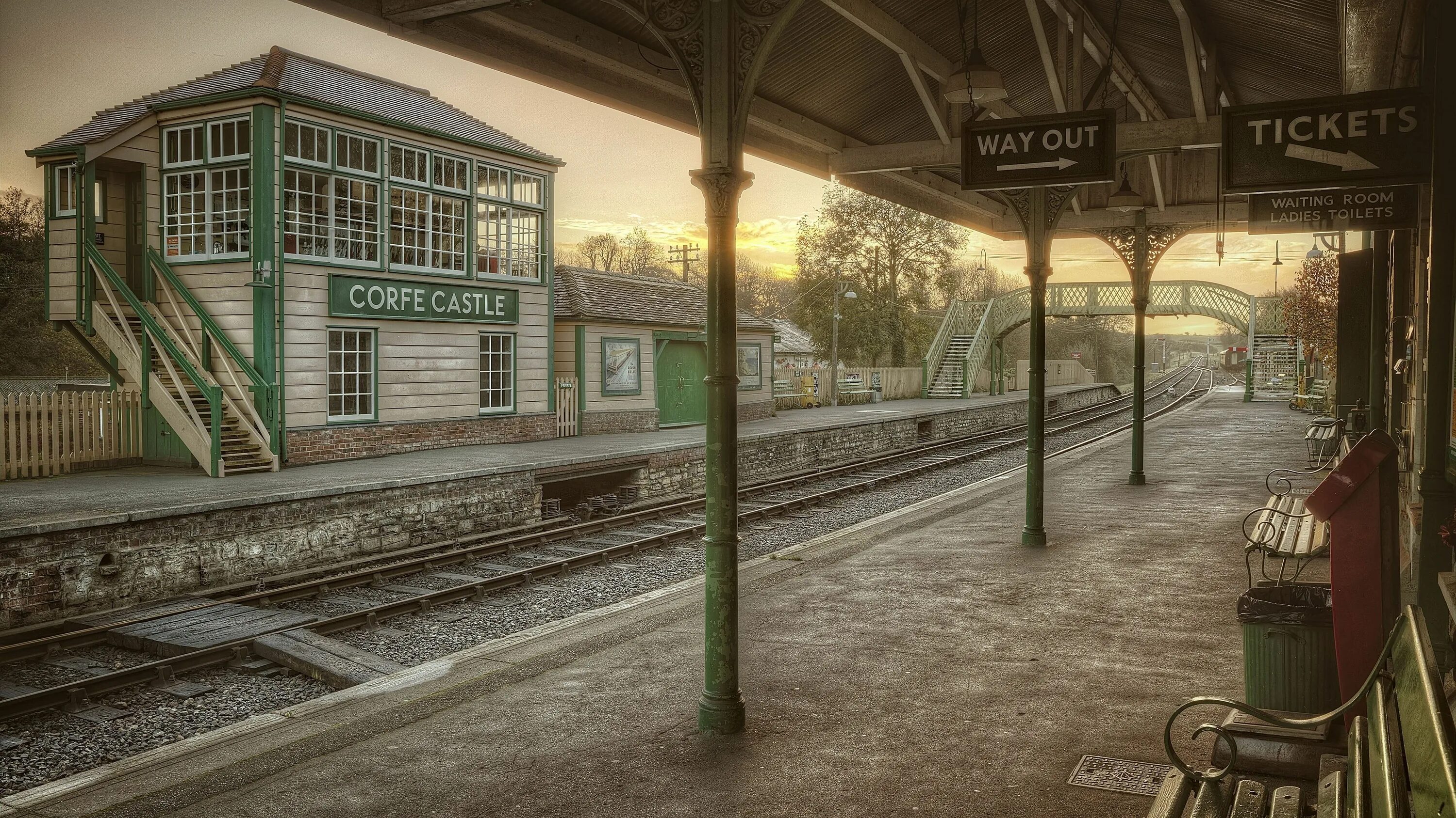 Картинки железнодорожная станция лая 3 фото #CorfeCastle Railway Station - Explore the Beauty of Dorset