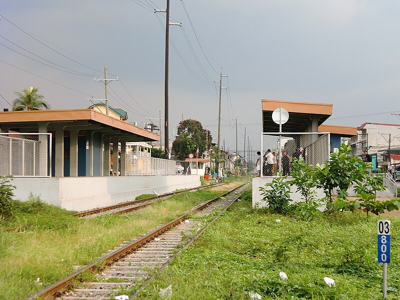 Картинки железнодорожная станция лая 3 фото File:PNR Laong Laan Station 3.jpg - Wikipedia