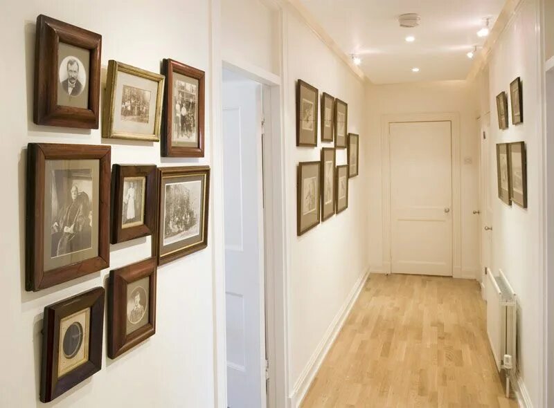 Картины на стене в прихожей фото small corridor lightining tips Маленькие прихожие, Украшение холла, Идеи для укр