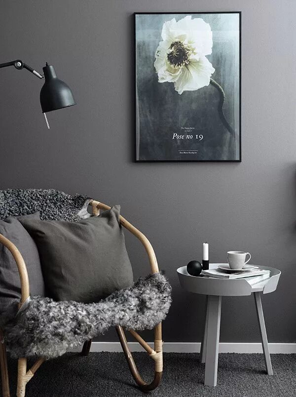 Картины в сером интерьере Living Room : Beautiful dark colored walls via cocolapinedesign.com Wall colors,