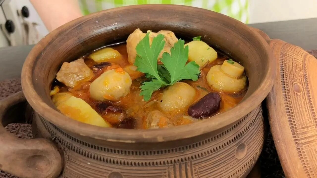 Картофель в горшочках фото Горшочки с грибами рецепт с фото - найдено 77 картинок